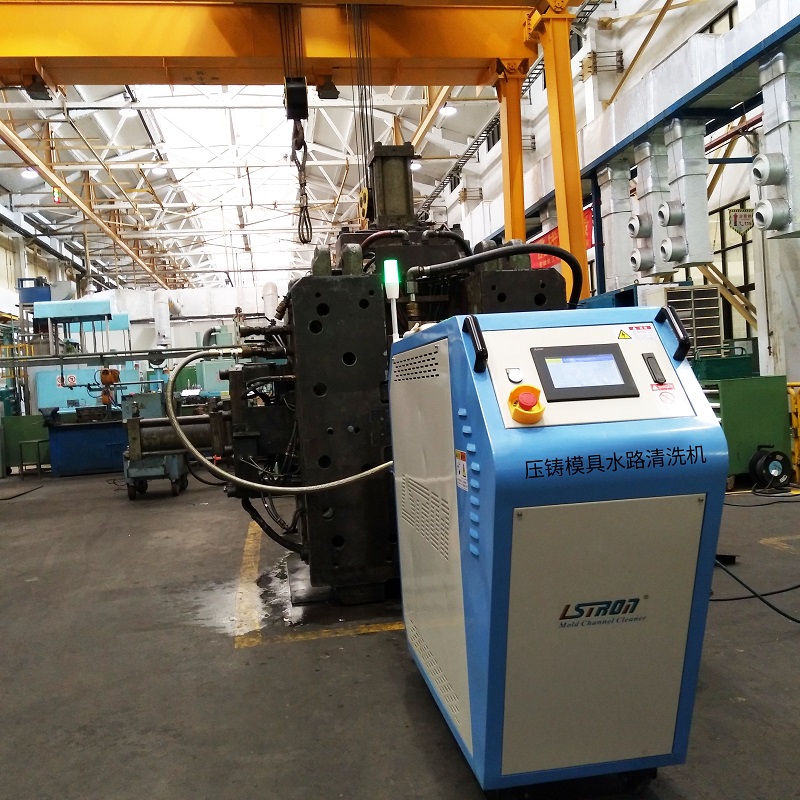 汽車輪轂壓鑄模具清洗現場 汽車輪轂壓鑄模具清洗現場